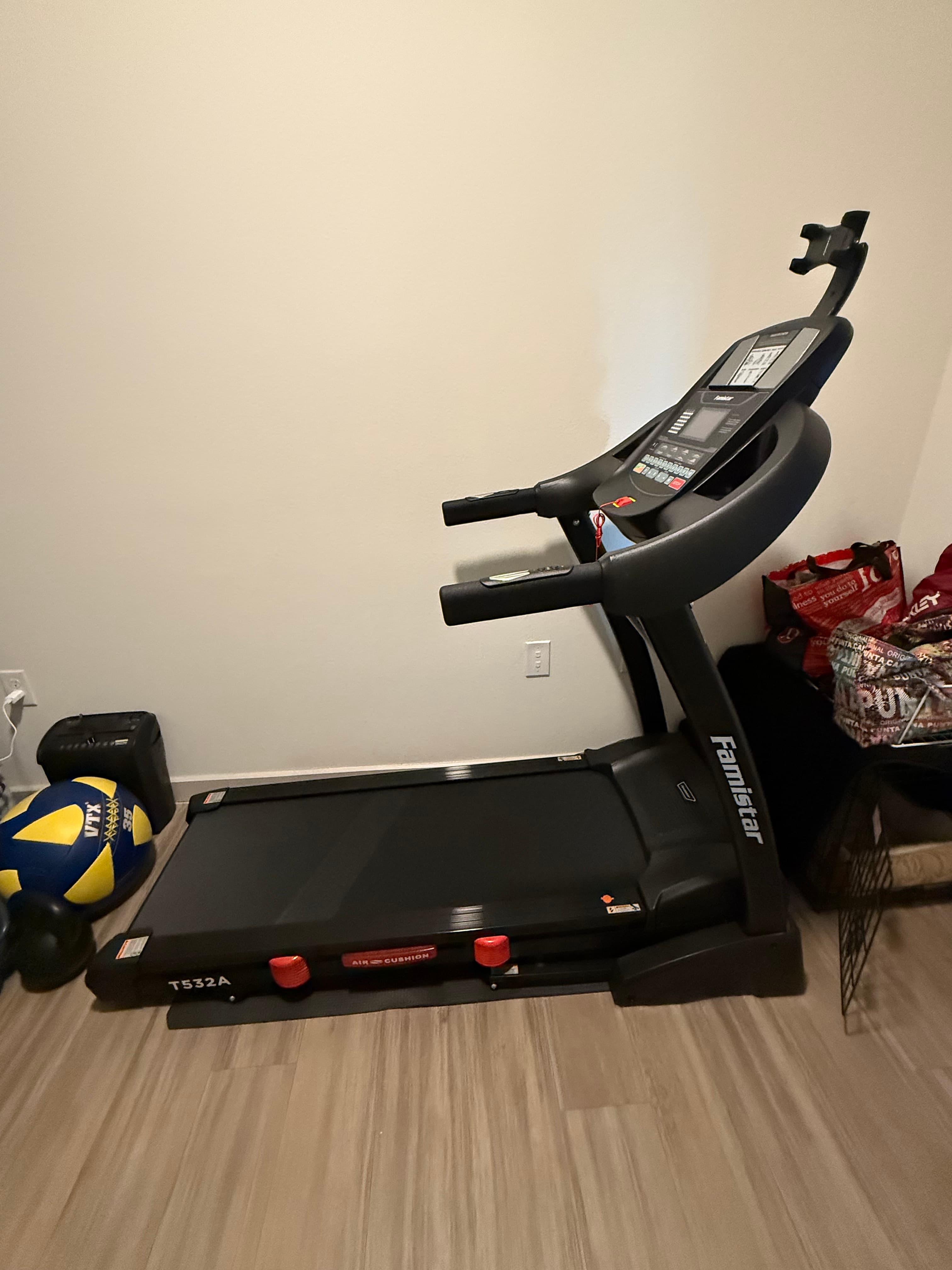 Famistar Foldable Treadmill